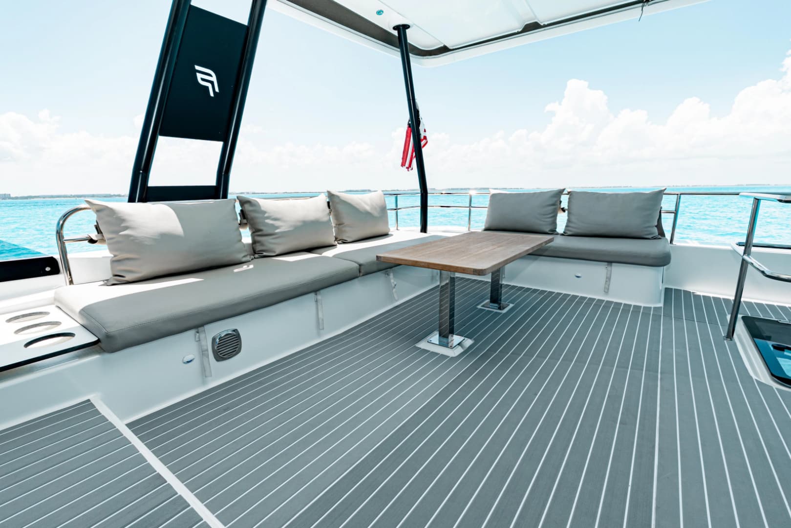 2020 Fountaine Pajot MY6