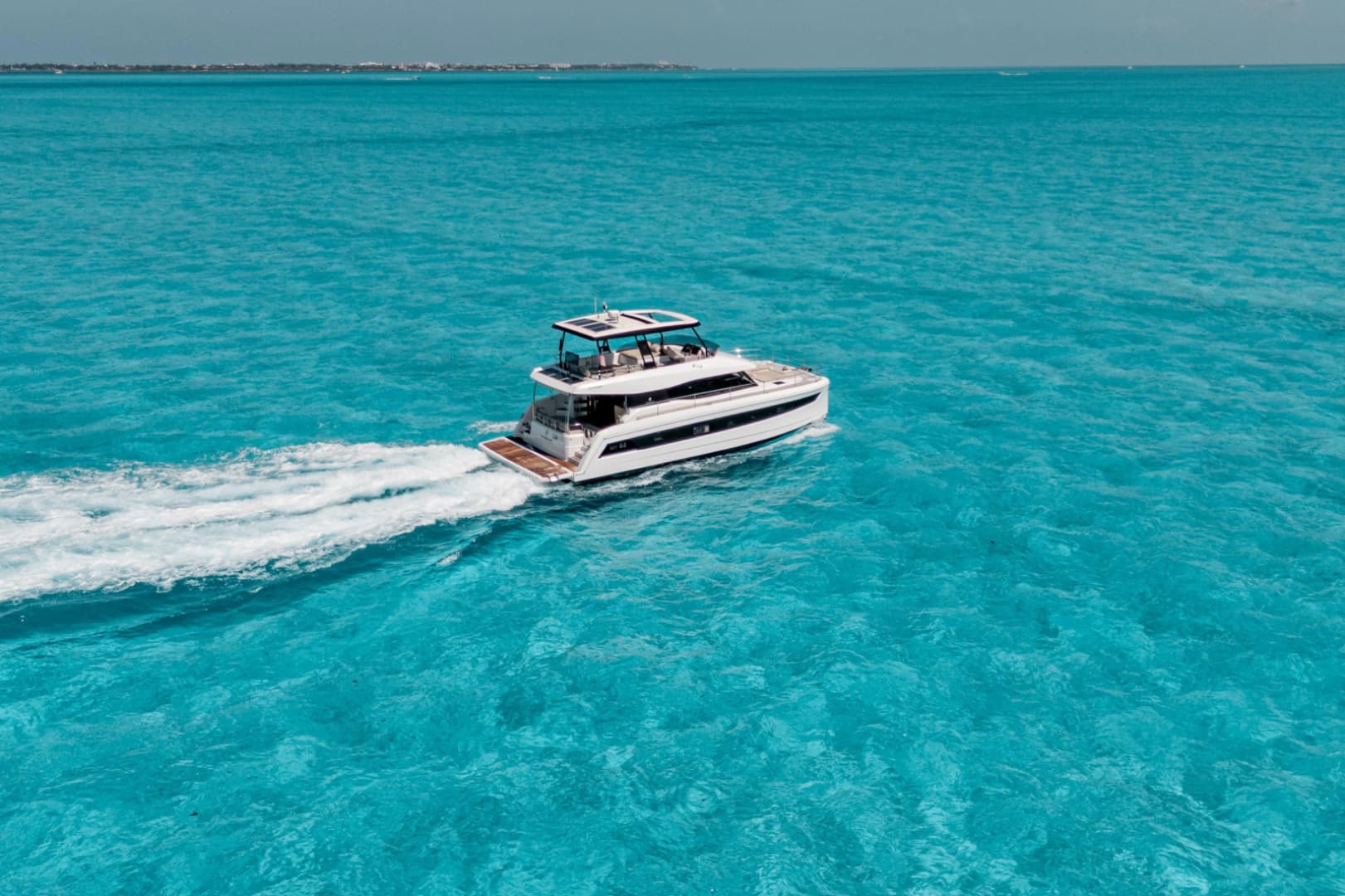 2020 Fountaine Pajot MY6