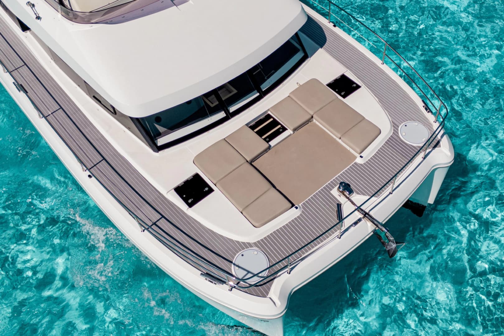 2020 Fountaine Pajot MY6