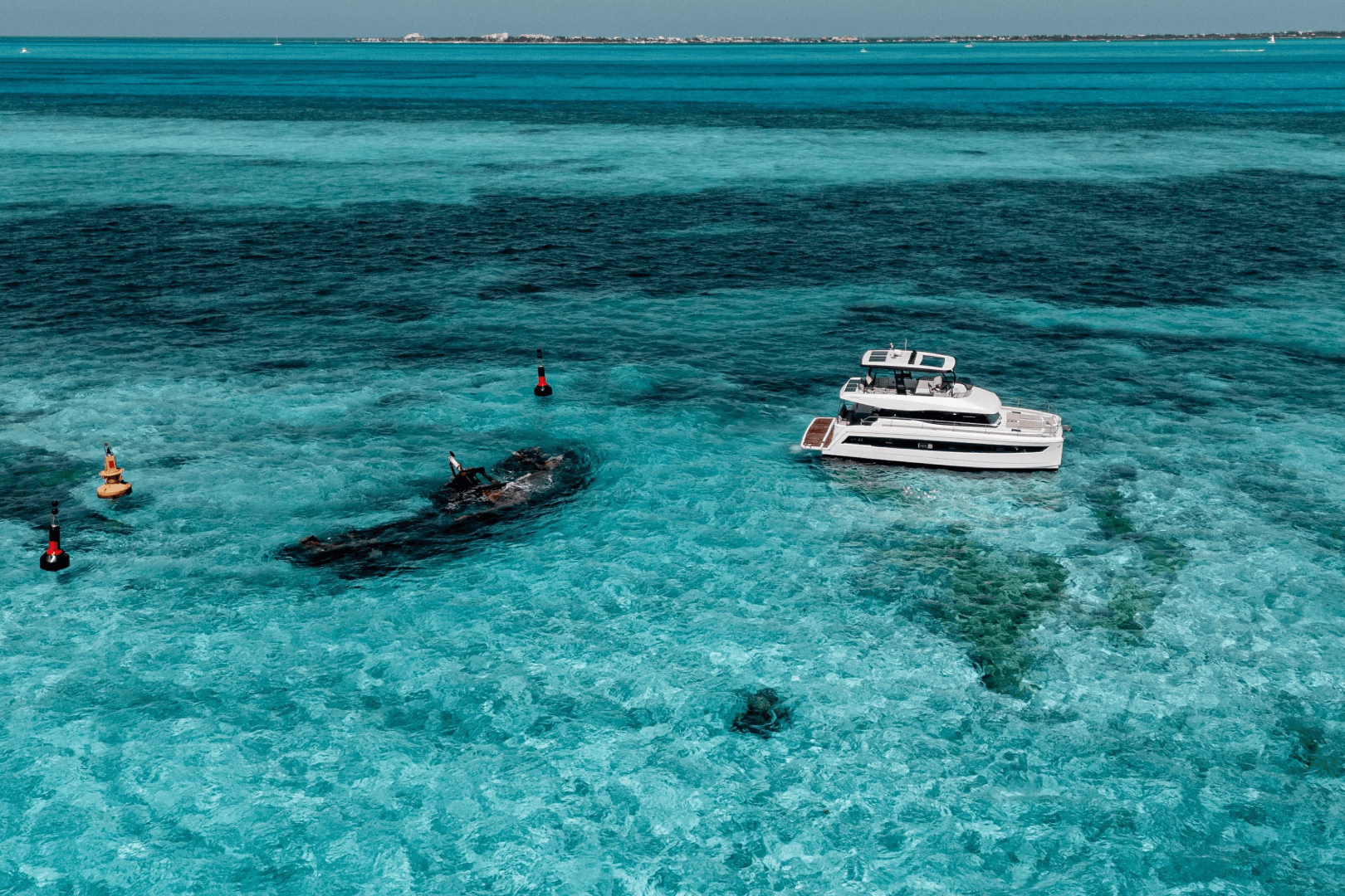 2020 Fountaine Pajot MY6