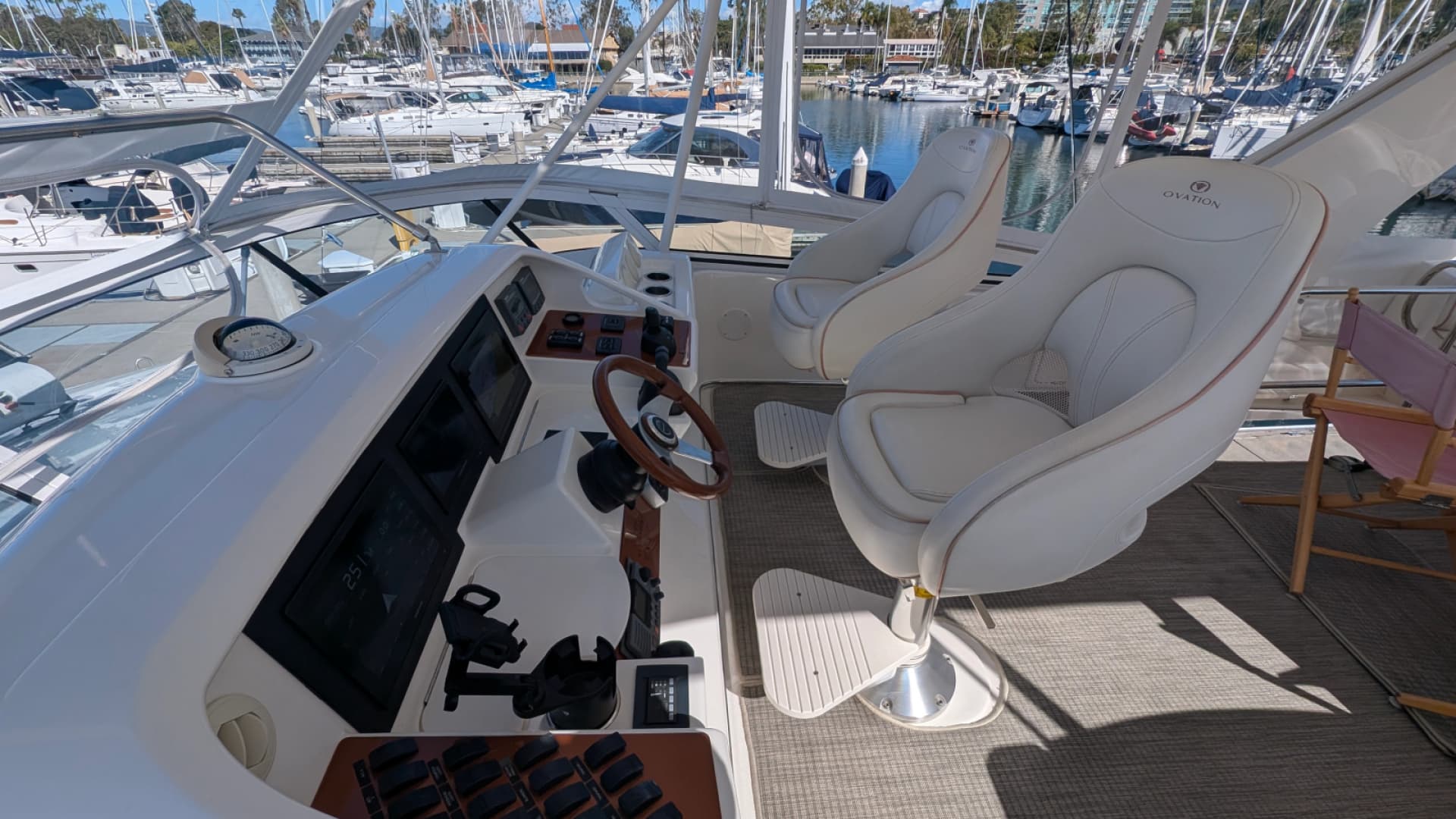 2010 Ovation Flybridge