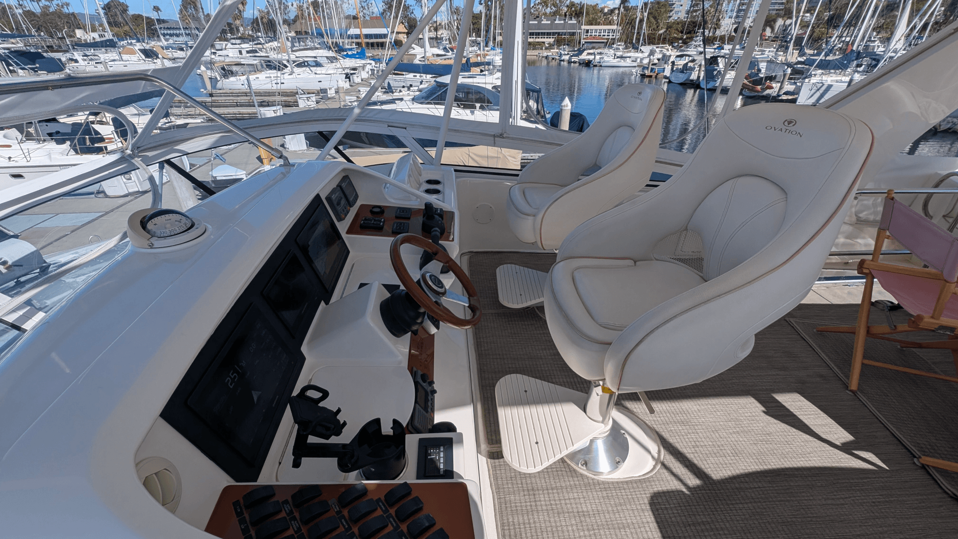 2010 Ovation Flybridge