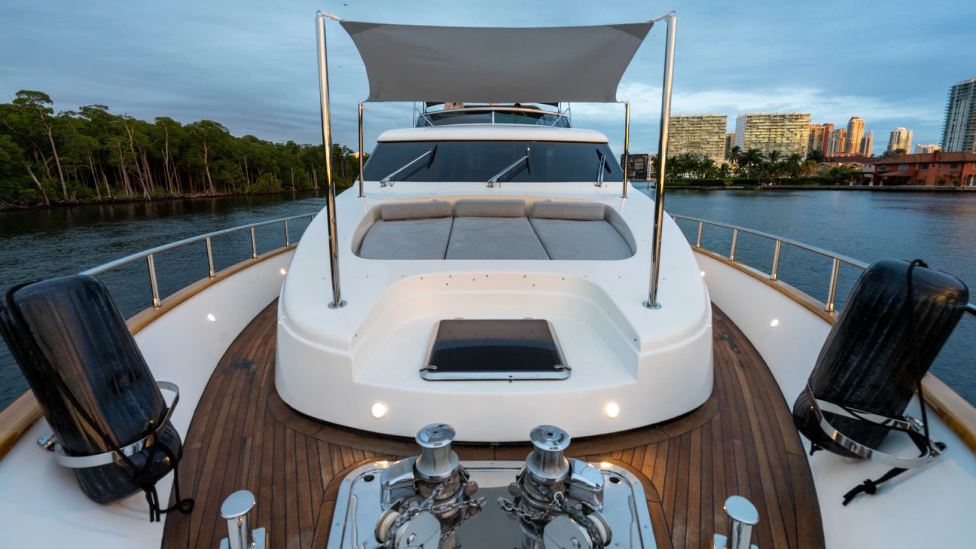 2005 Sanlorenzo SL82