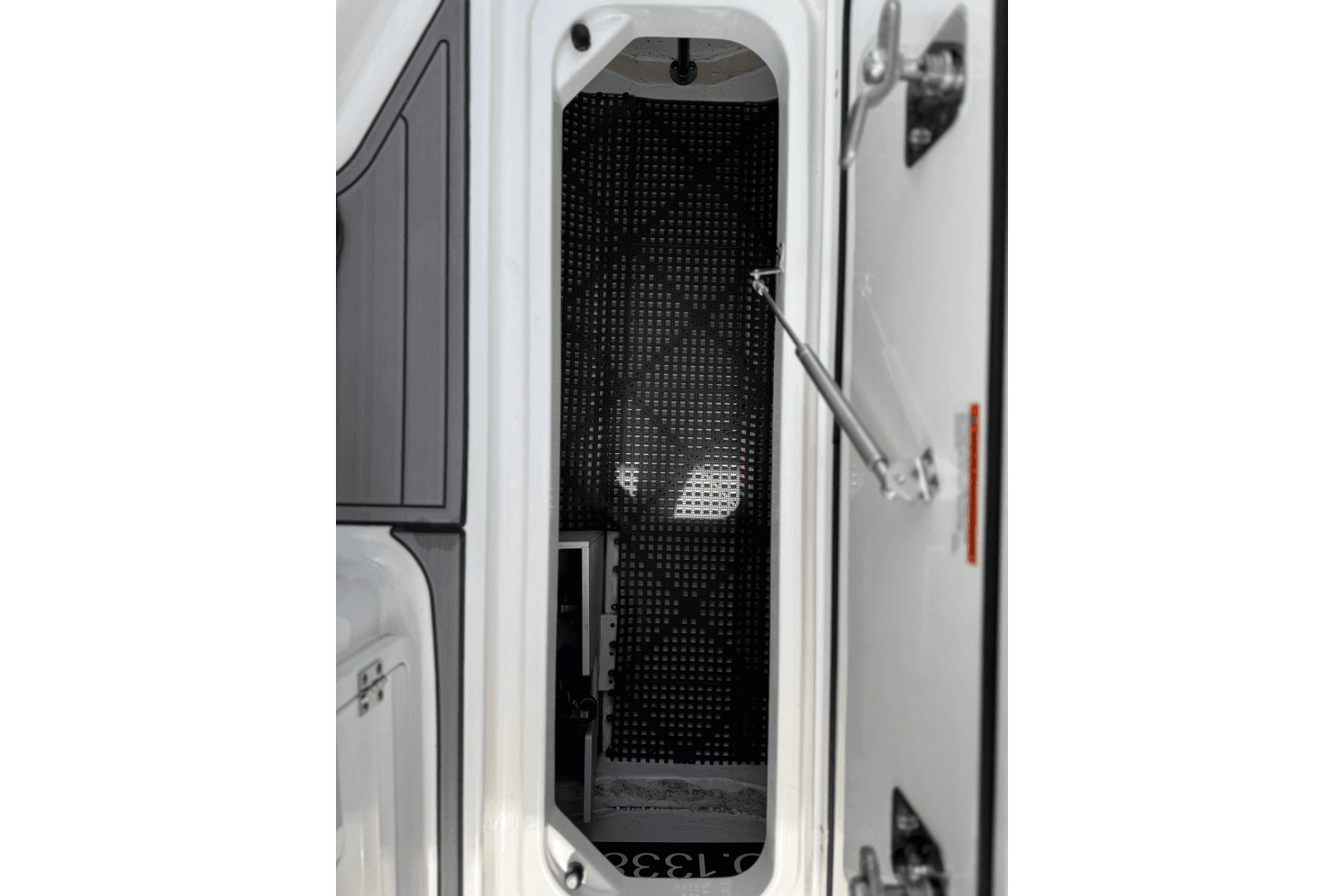 2023 Pursuit DC 266 Dual Console
