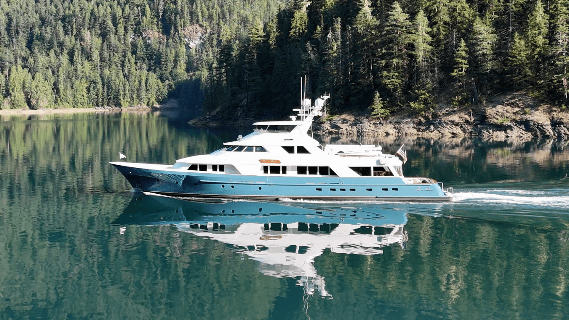 1989 Delta Marine Flybridge Motoryacht