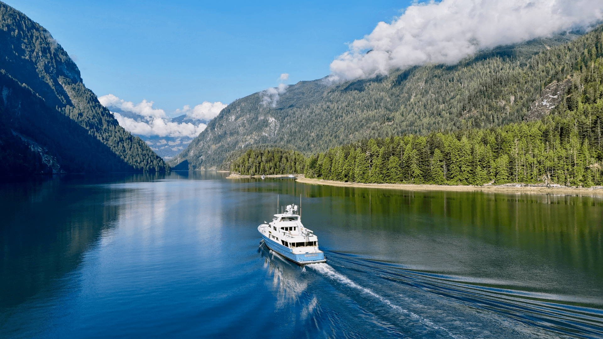 1989 Delta Marine Flybridge Motoryacht
