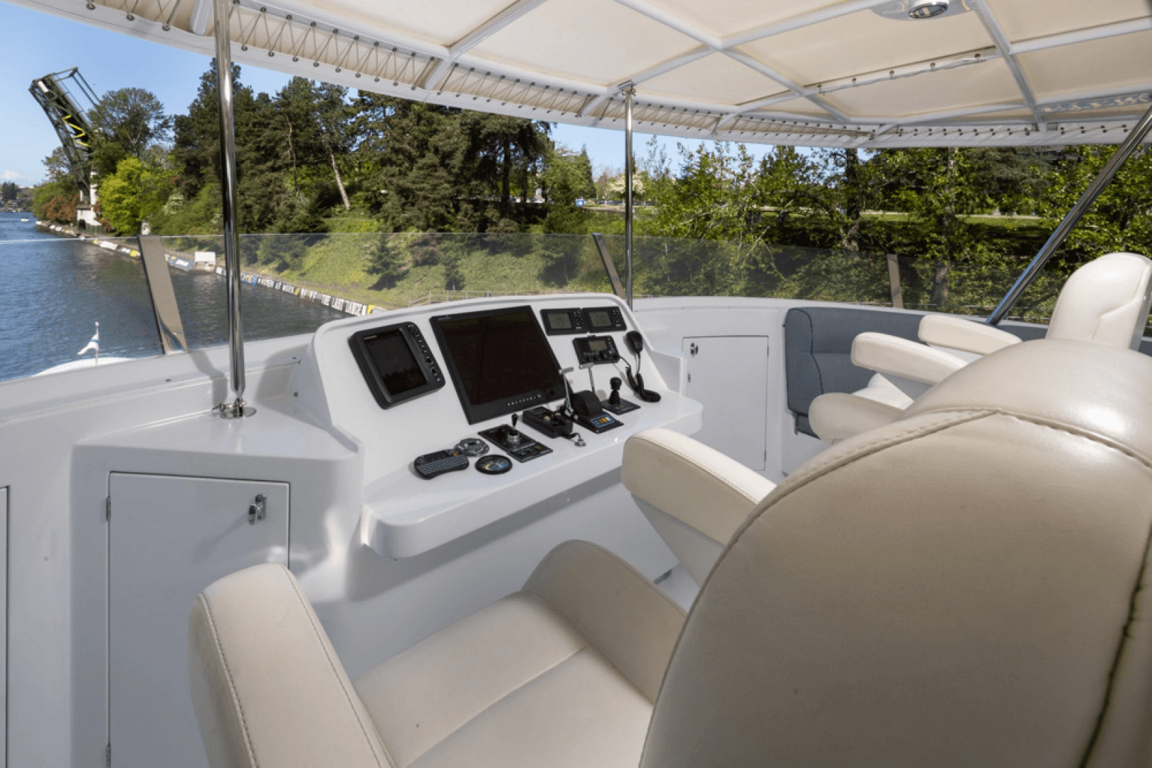 1989 Delta Marine Flybridge Motoryacht