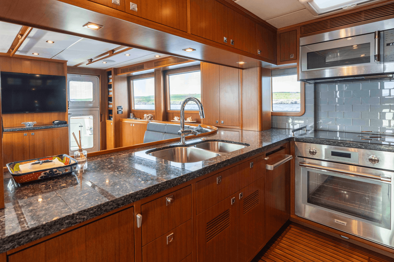 2022 Nordhavn N63
