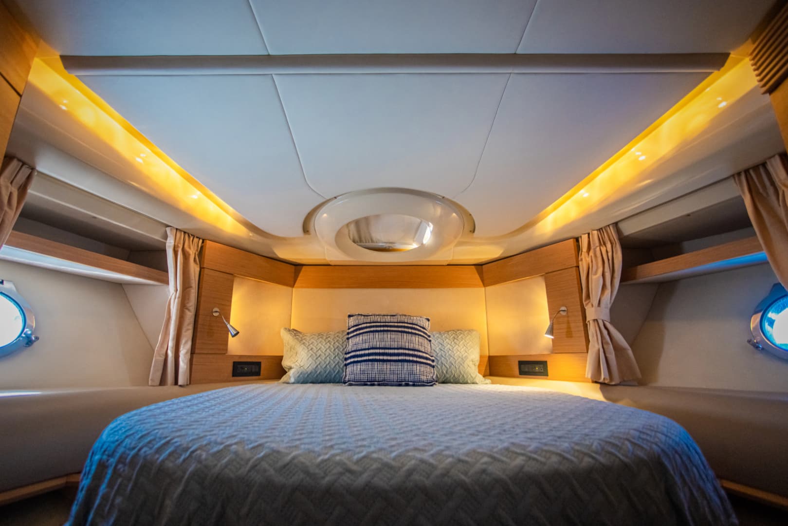 2006 Azimut 43