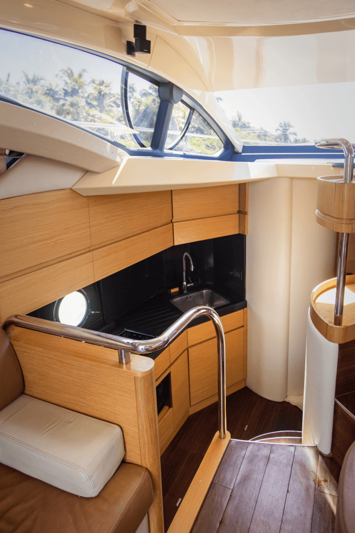 2006 Azimut 43