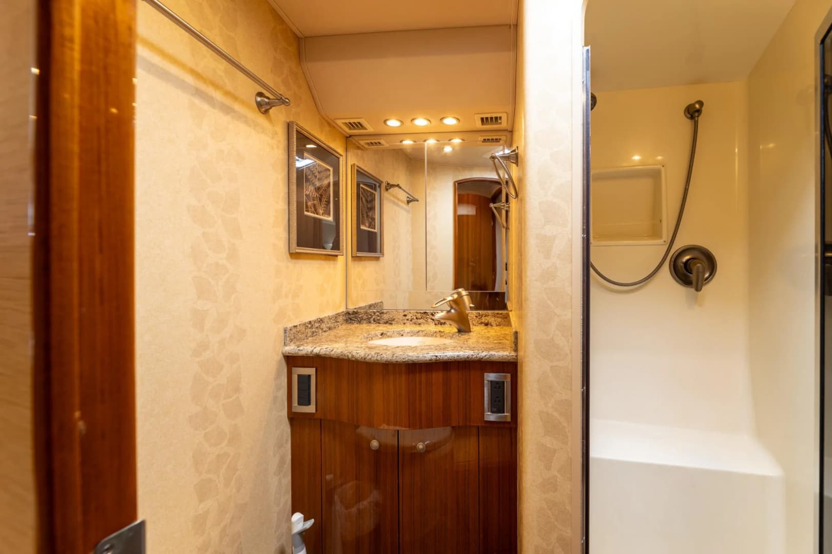 2008 Viking 54 Sport Fisher