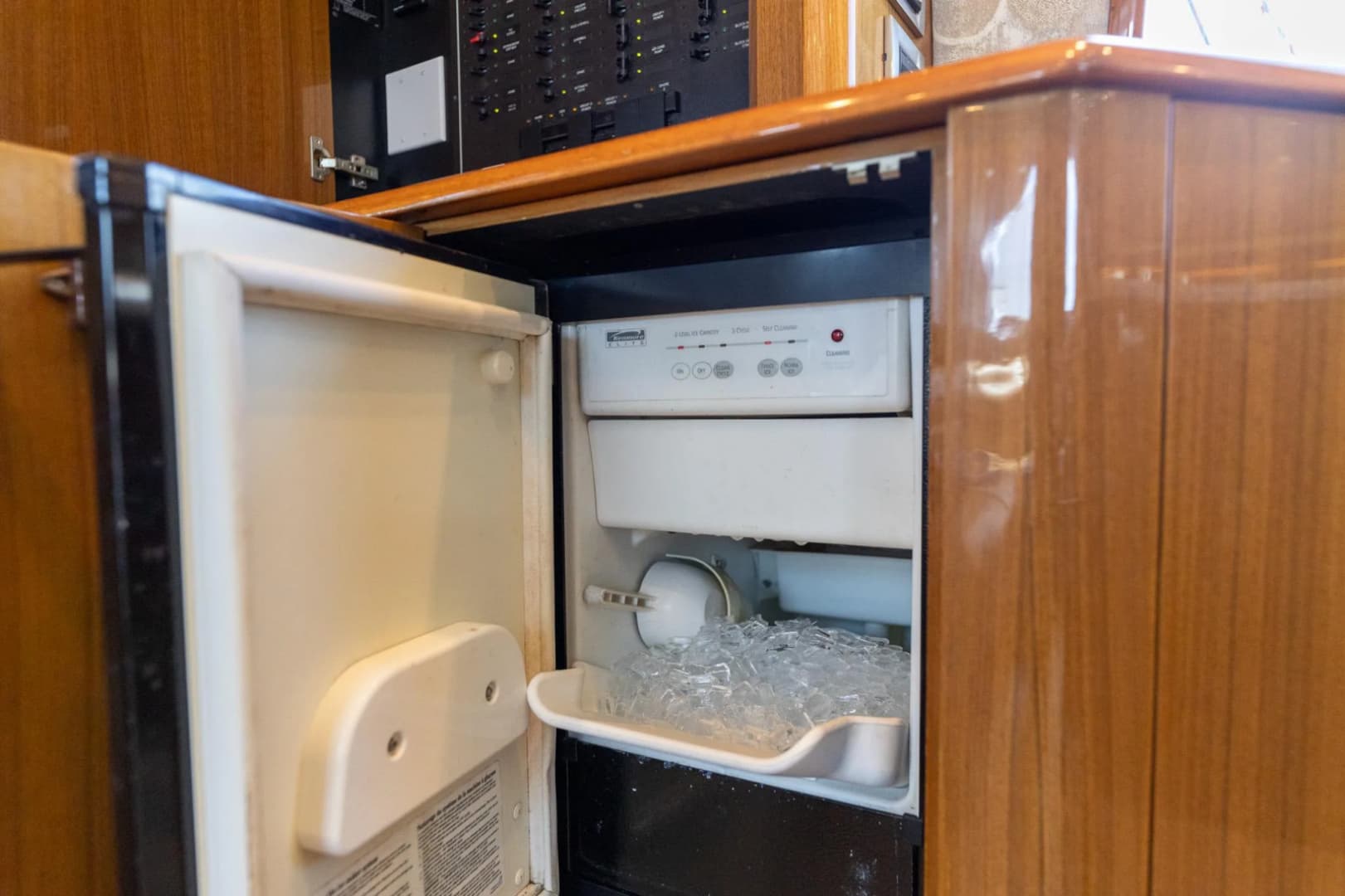 2008 Viking 54 Sport Fisher