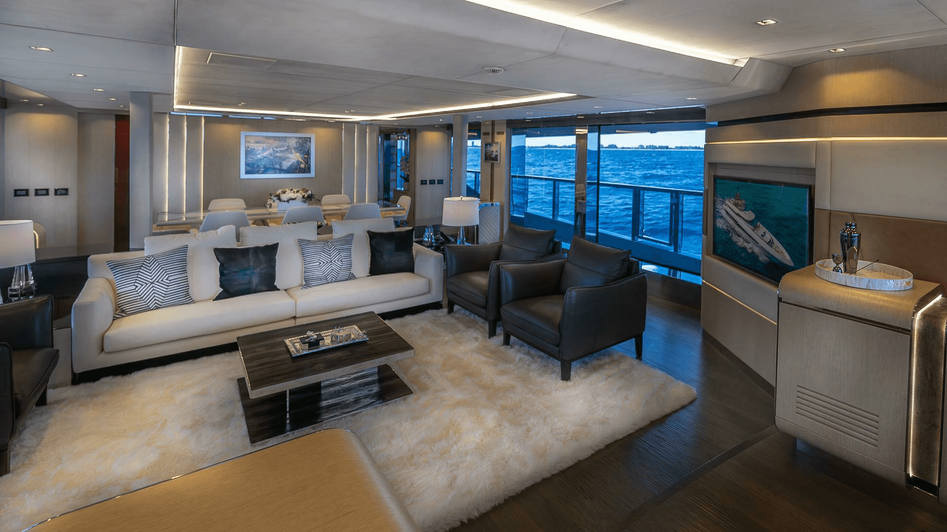 2017 Mangusta Oceano 42
