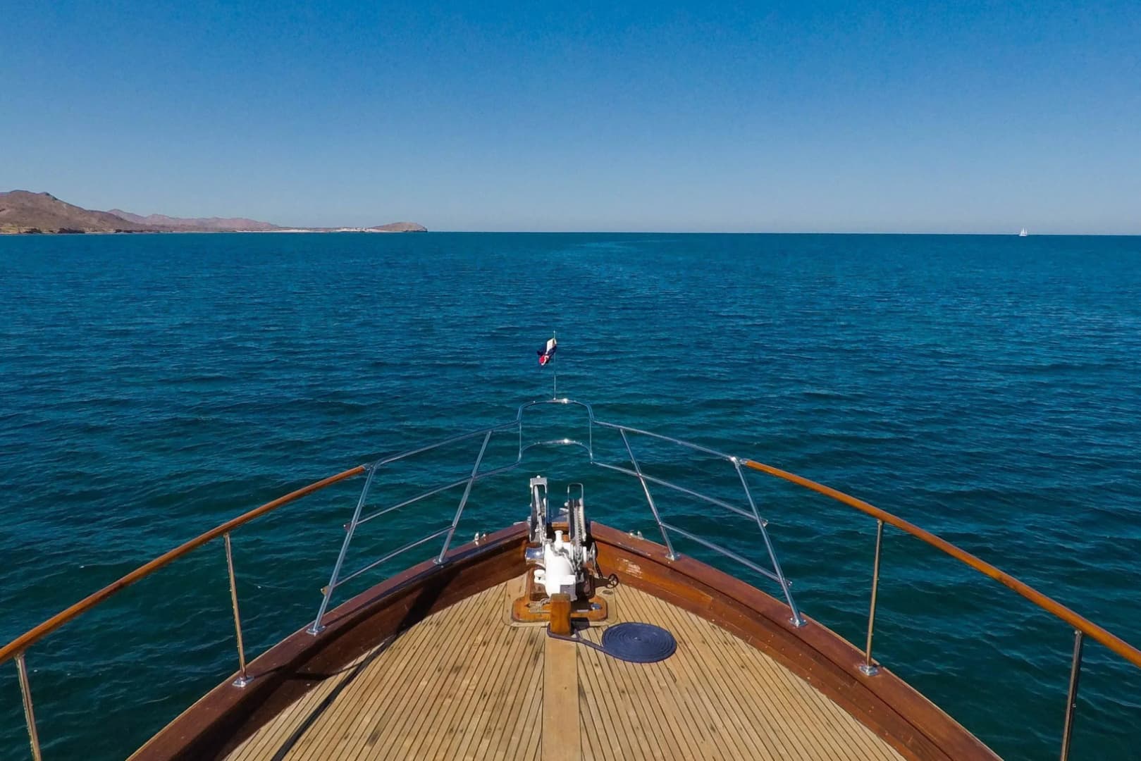 1966 Chris-Craft 57 Constellation
