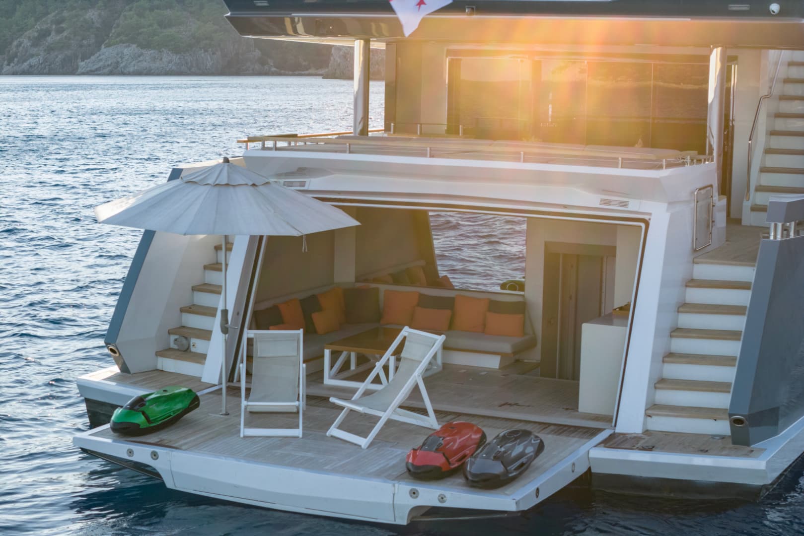 2027 Numarine 32XP