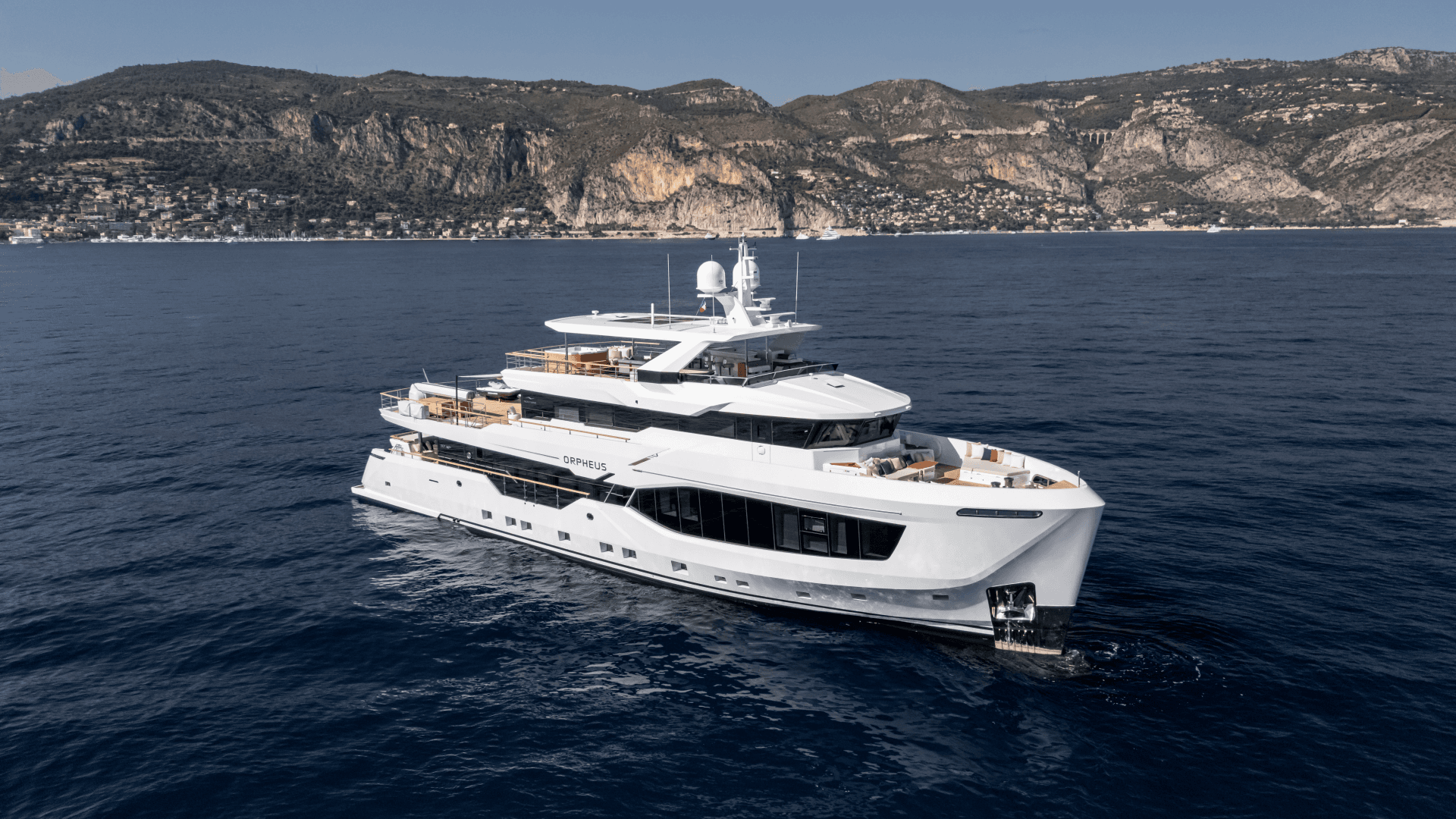 2027 Numarine 37XP