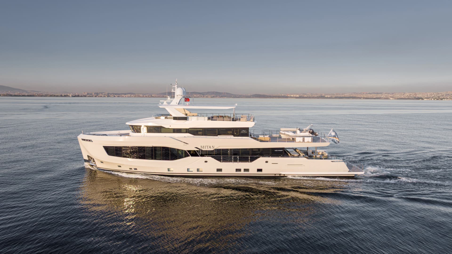 2027 Numarine 40MXP