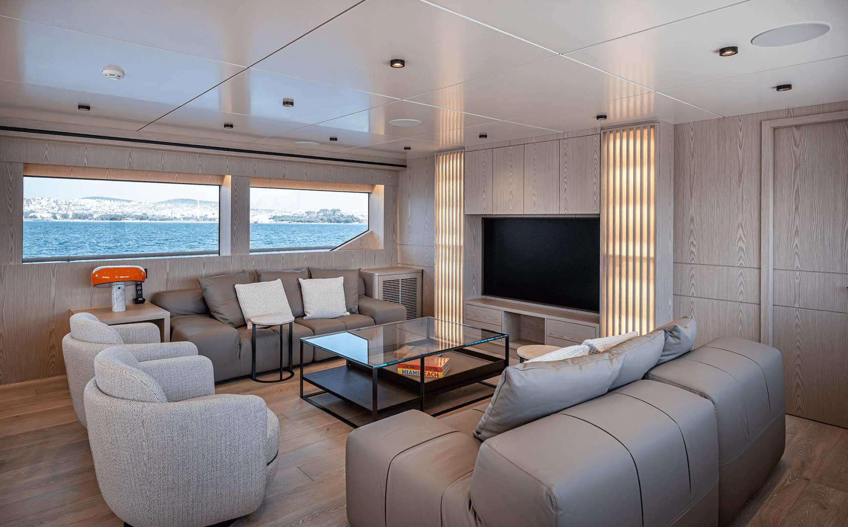 2027 Numarine 40MXP