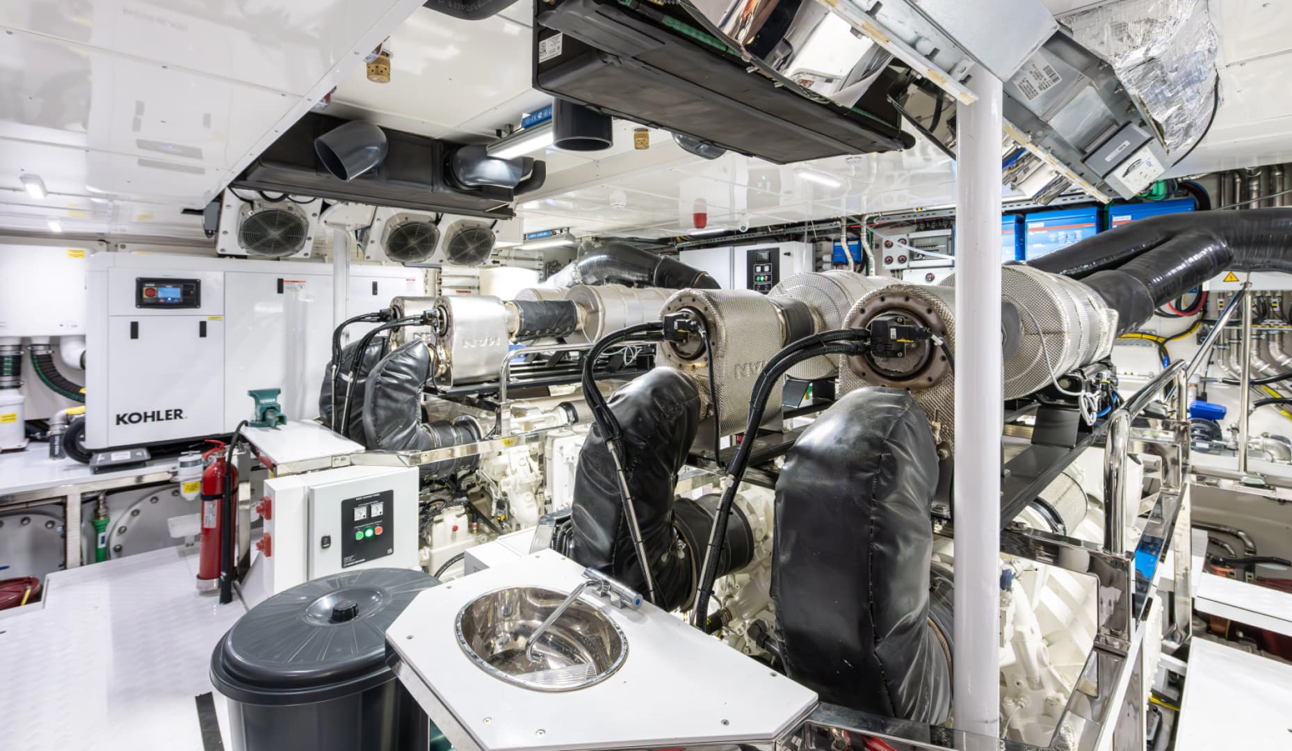 2027 Numarine 40MXP