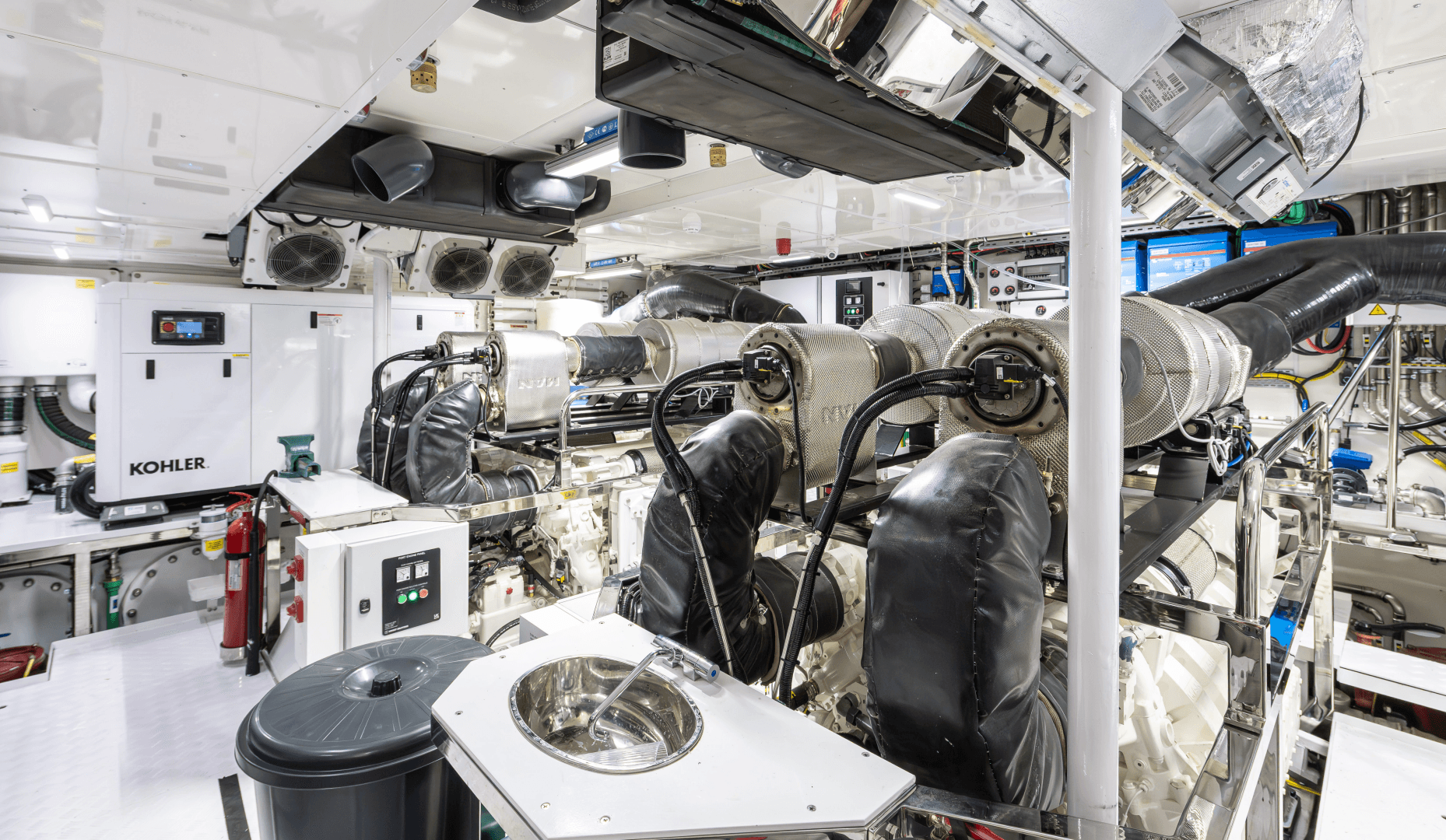 2027 Numarine 40MXP
