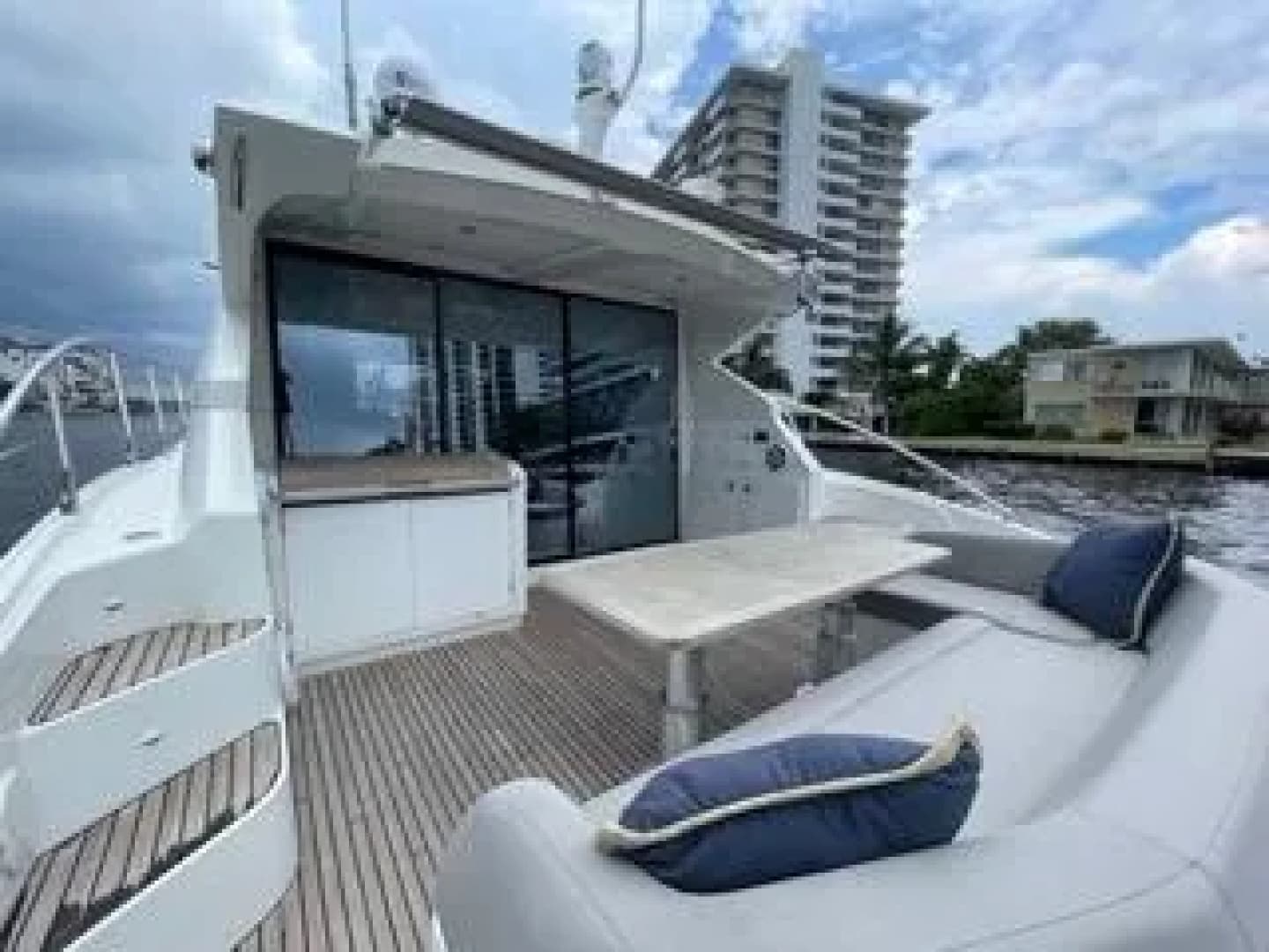 2014 Beneteau Gran Turismo 49