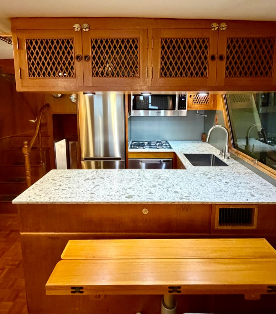 1981 Ocean Alexander MK1