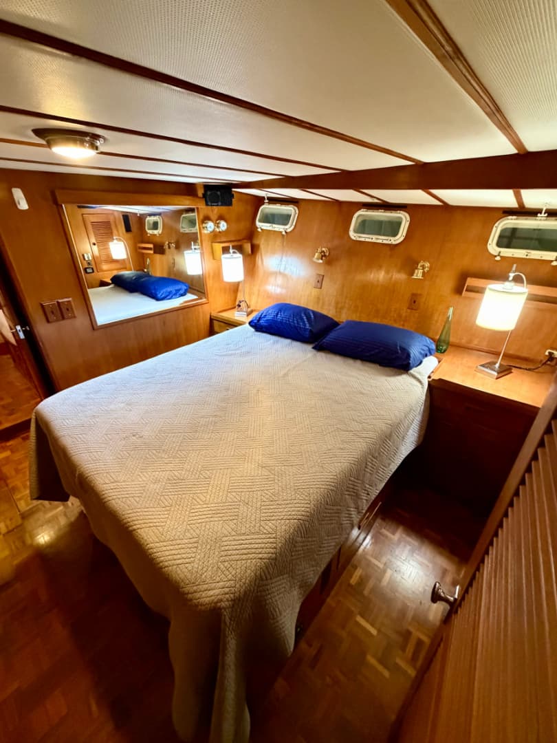 1981 Ocean Alexander MK1