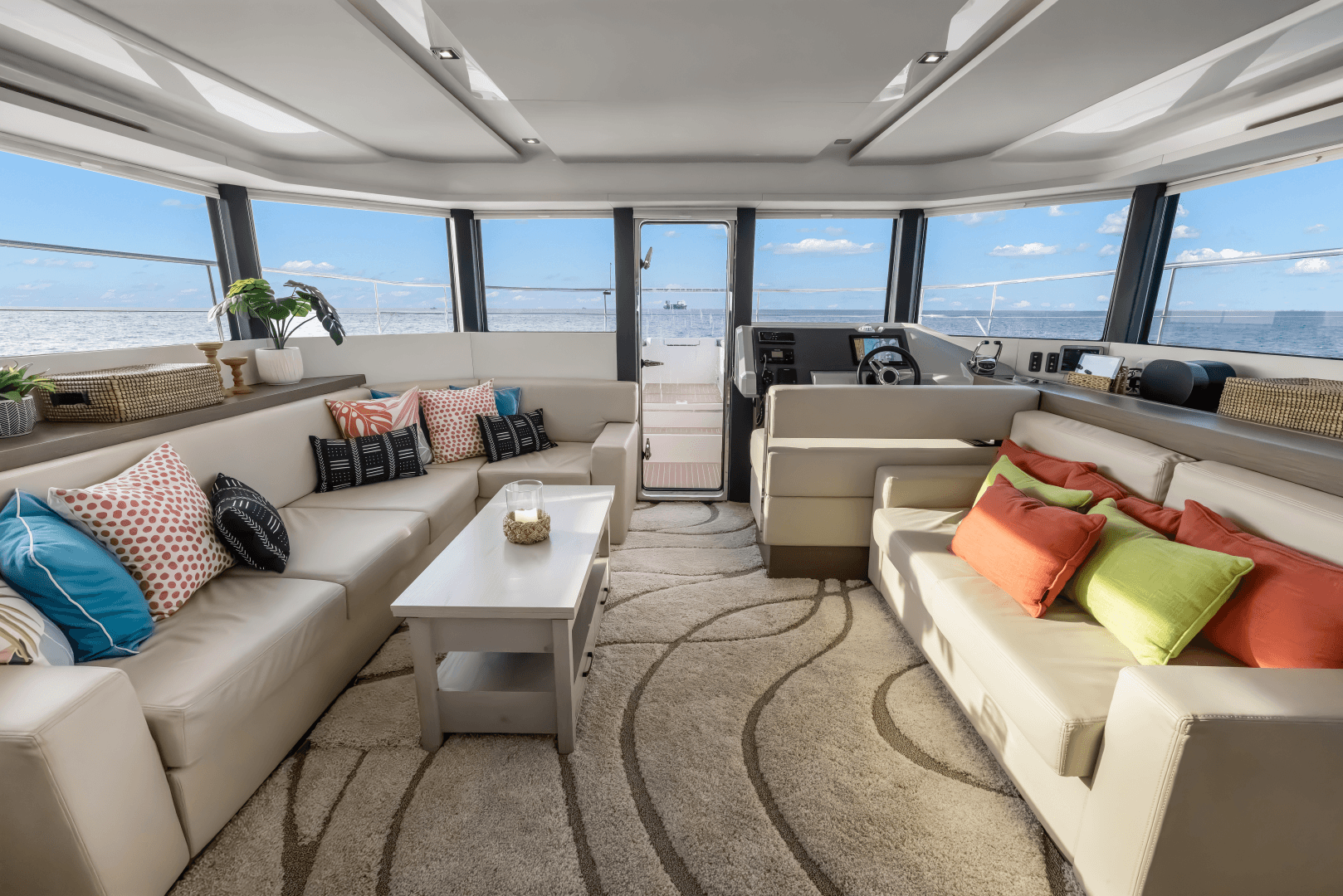 2021 Leopard 53 Powercat
