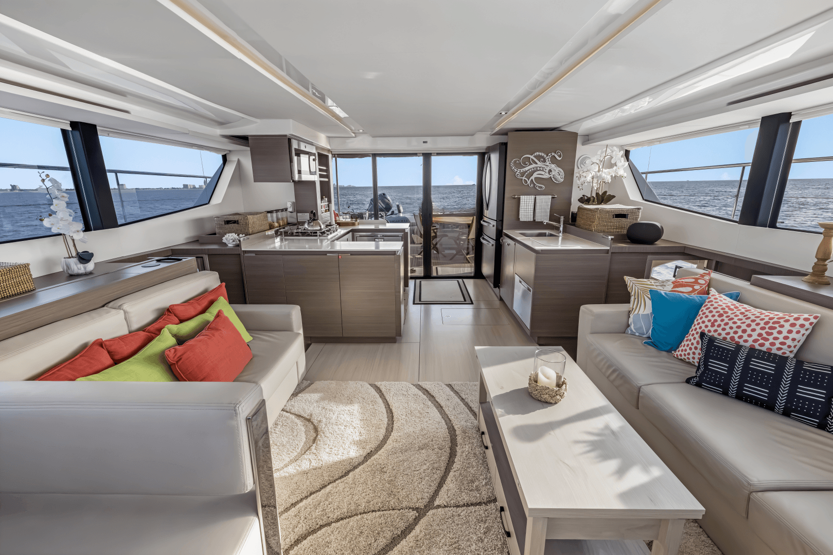 2021 Leopard 53 Powercat