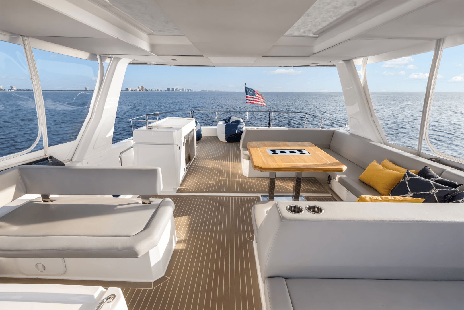 2021 Leopard 53 Powercat