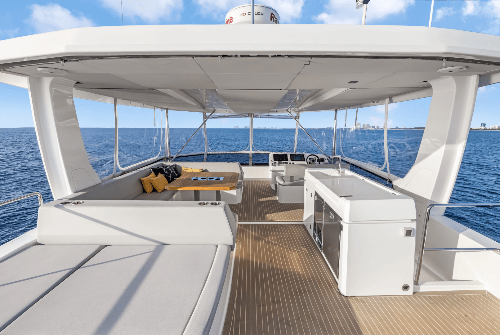 2021 Leopard 53 Powercat