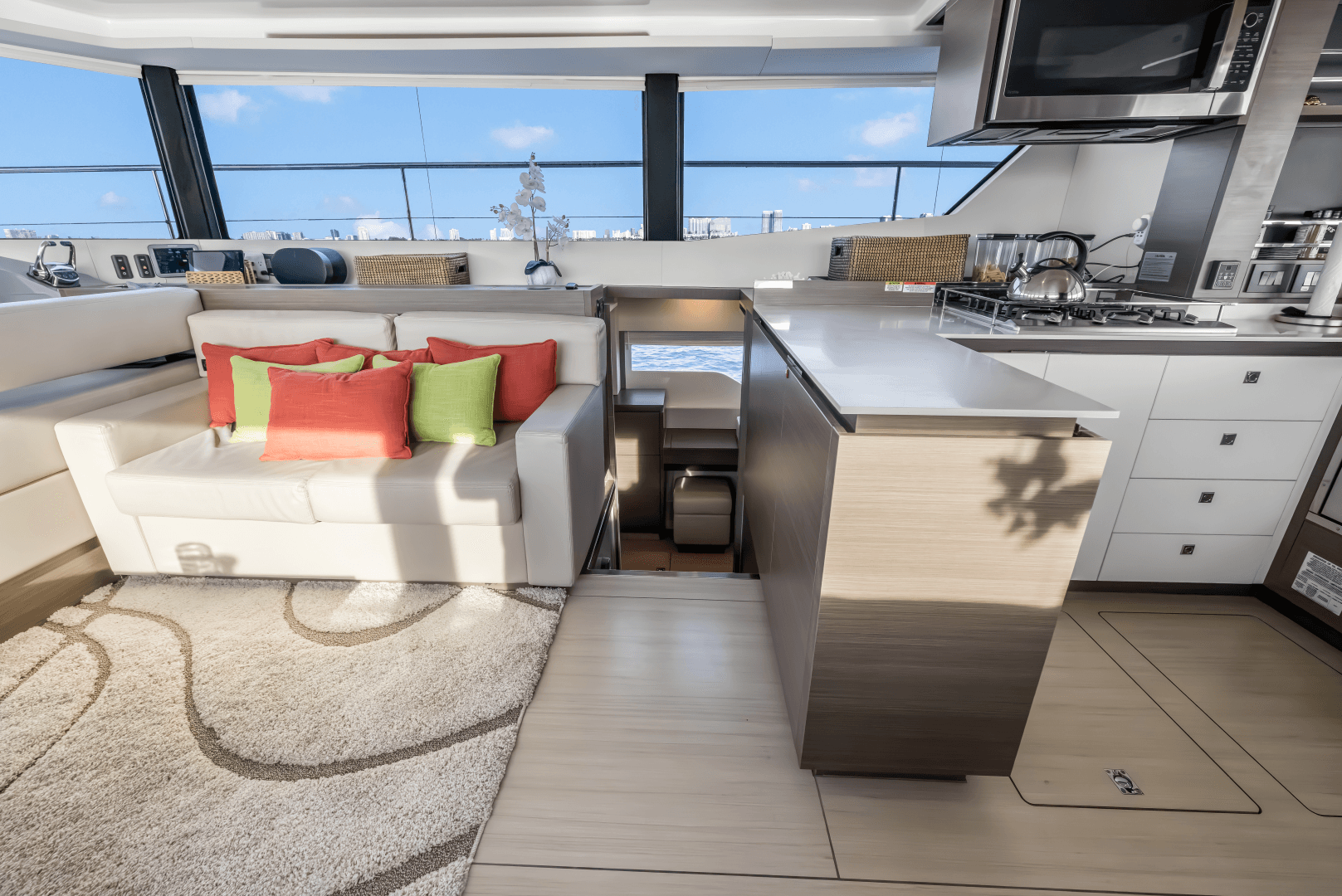 2021 Leopard 53 Powercat