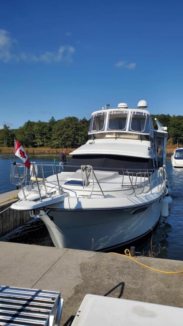 1987 Carver 4207 Aft Cabin 42