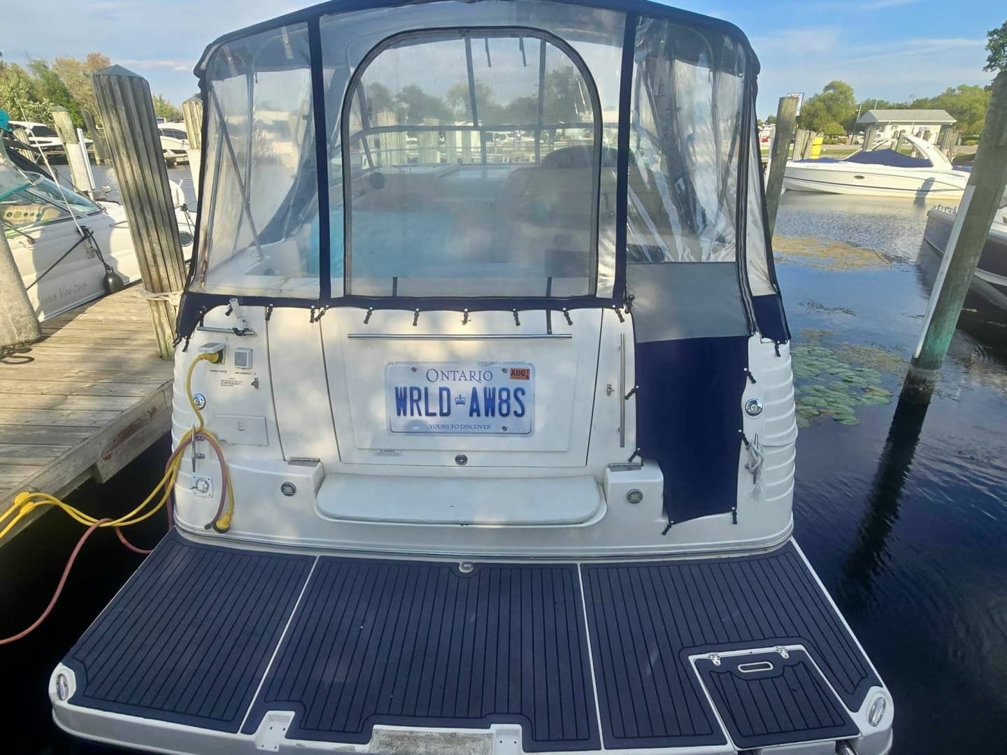 2005 Rinker Fiesta Vee 360 36
