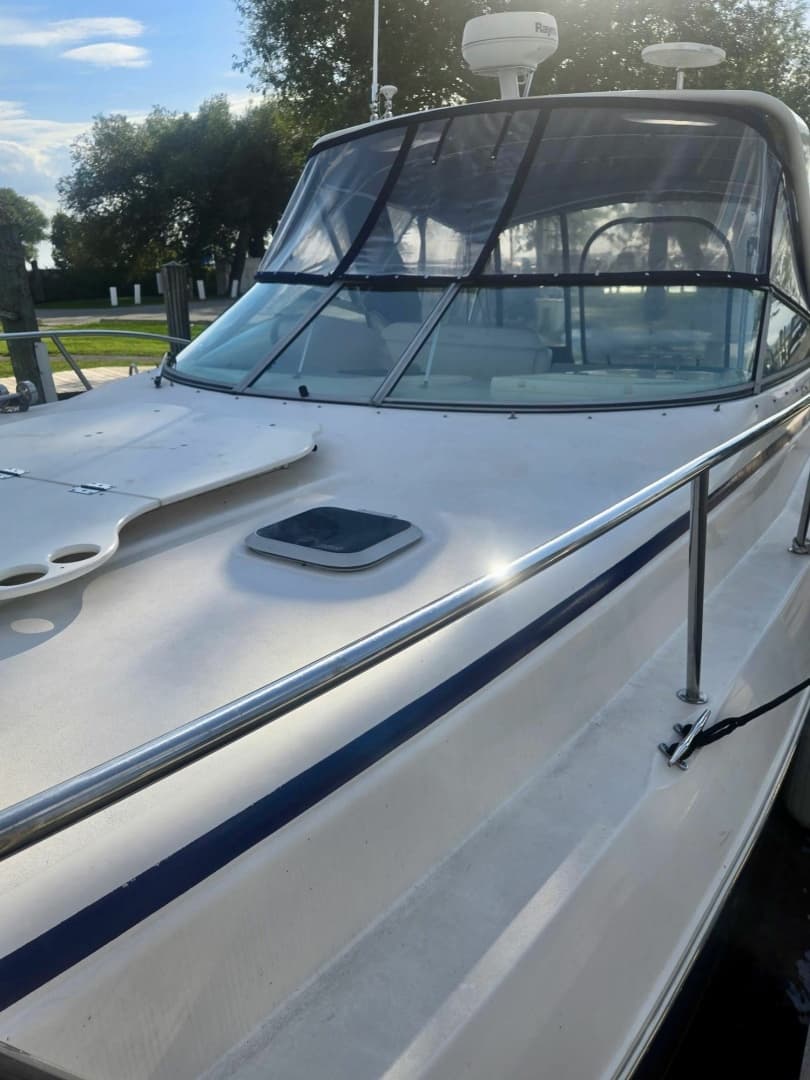 2005 Rinker Fiesta Vee 360 36