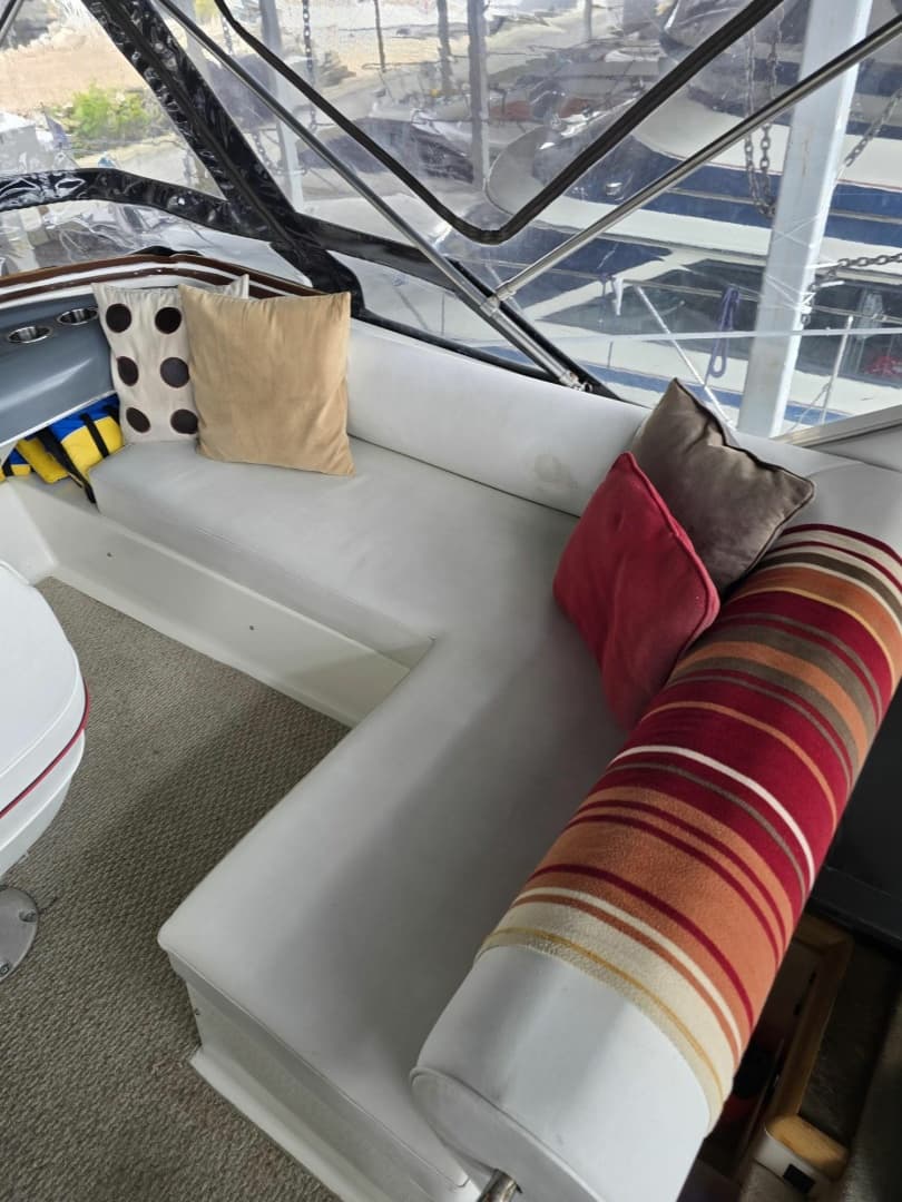 1990 Bayliner 4387 Motoryacht 43