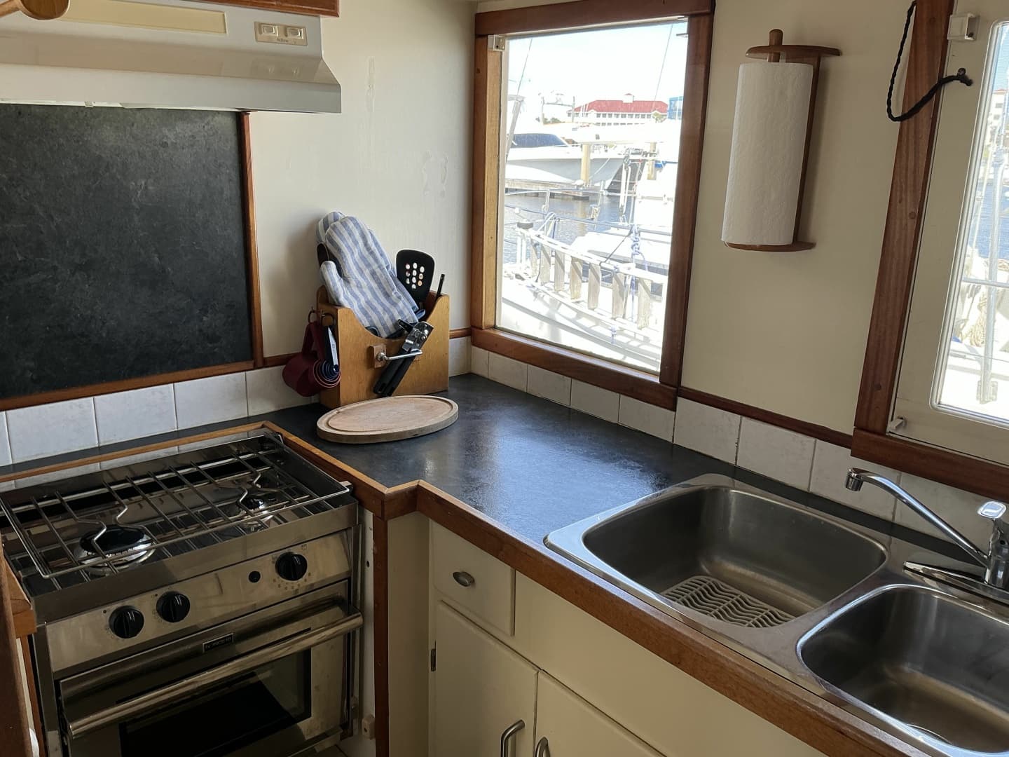 2009 Hugh Huff Custom Build Custom Raised Pilothouse Trawler 47