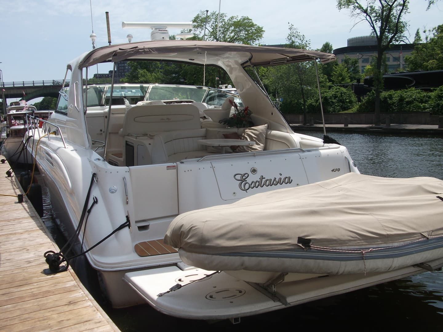 1997 Sea Ray Sundancer 450 45