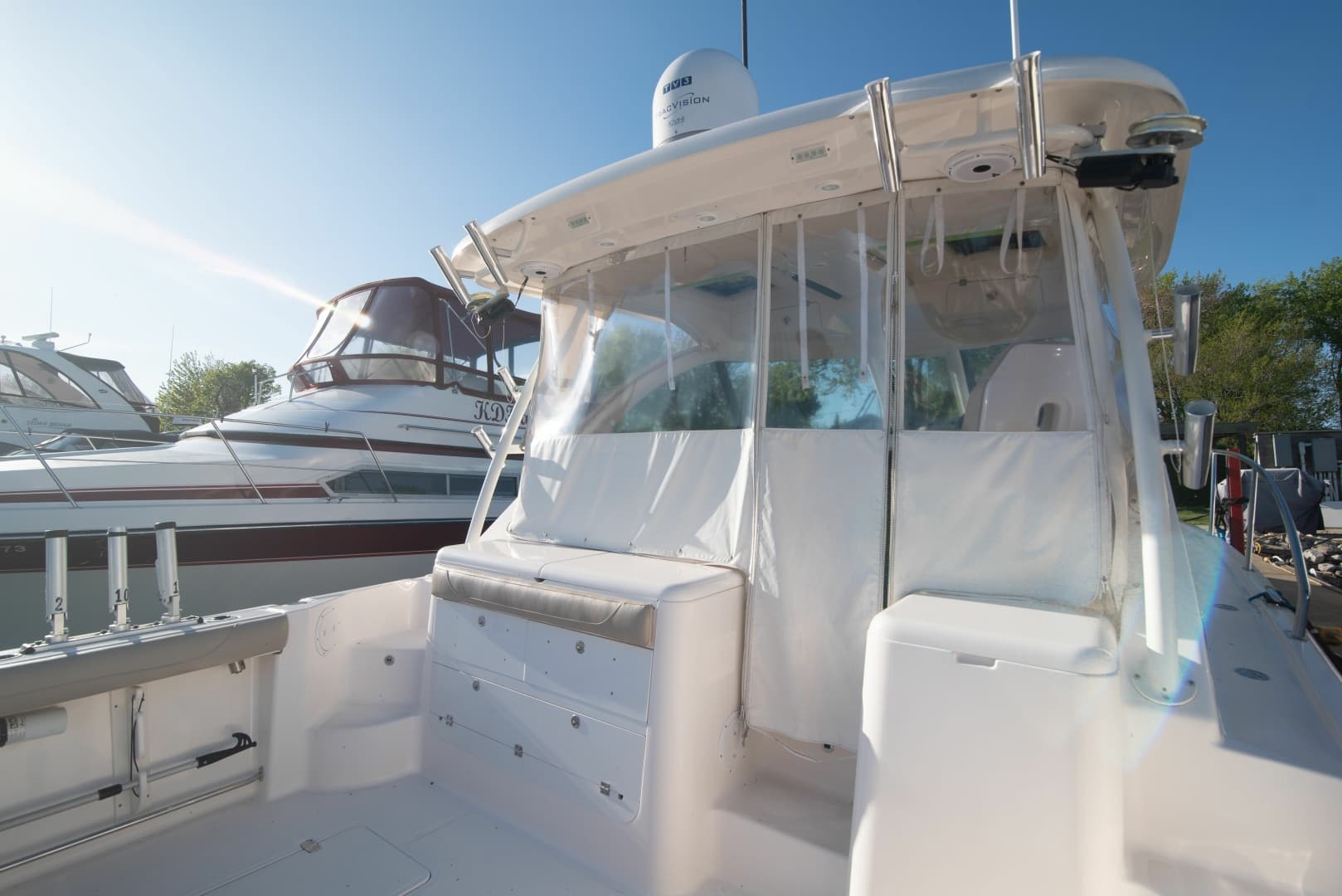 2015 Pursuit 345 Offshore 34
