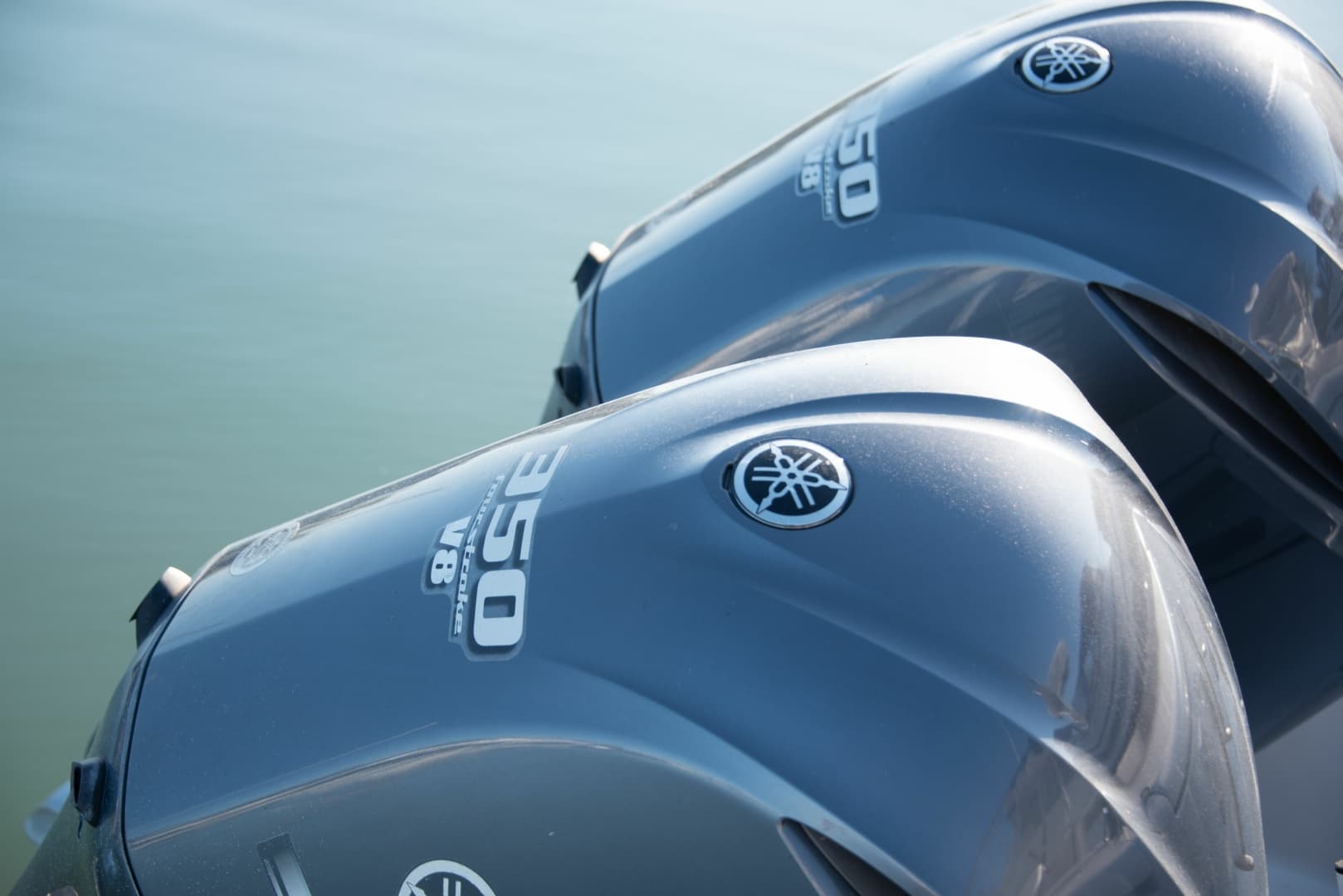 2015 Pursuit 345 Offshore 34