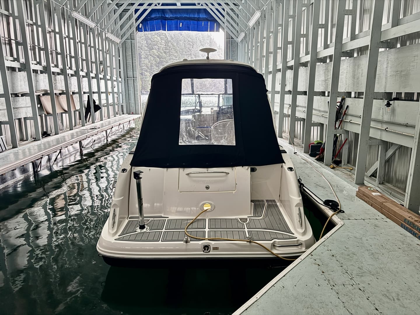 2007 Sea Ray 290 Sundancer 29