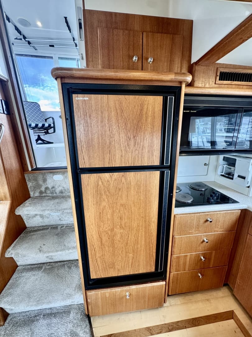 1997 Carver 500 Cockpit Motor Yacht 50