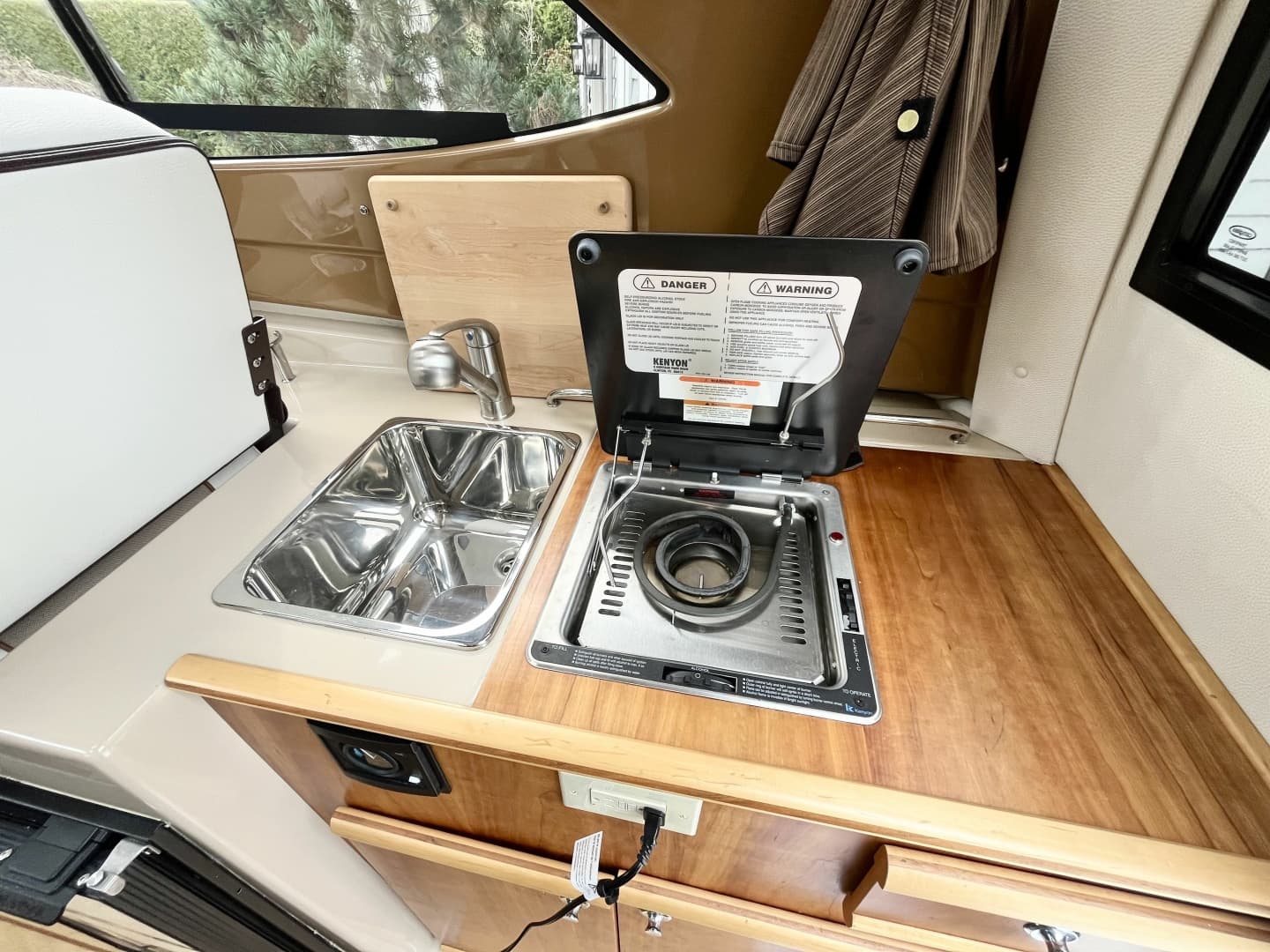 2017 Cutwater C-24 24