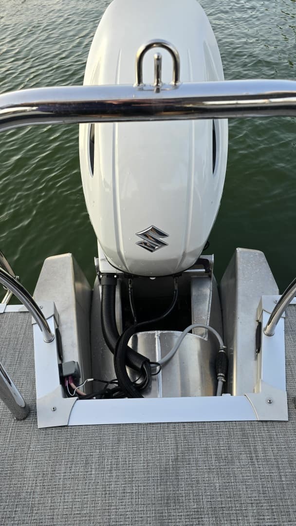 2023 Avalon Catalina 2585 CRFS Funship 25