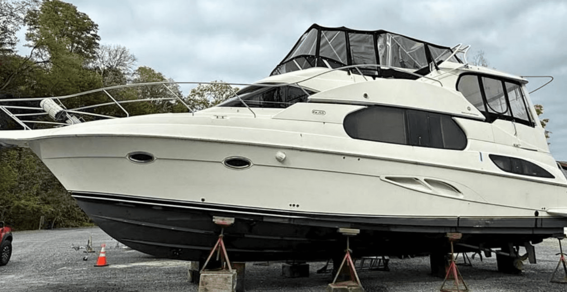 2004 Silverton 43 Motor Yacht 43