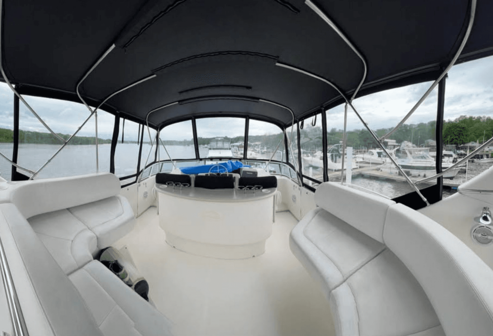 2004 Silverton 43 Motor Yacht 43