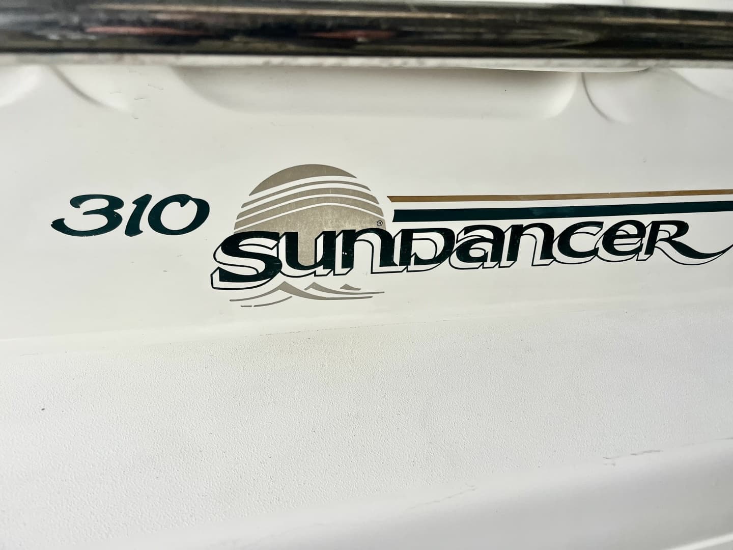 1999 Sea Ray 310 Sundancer 31