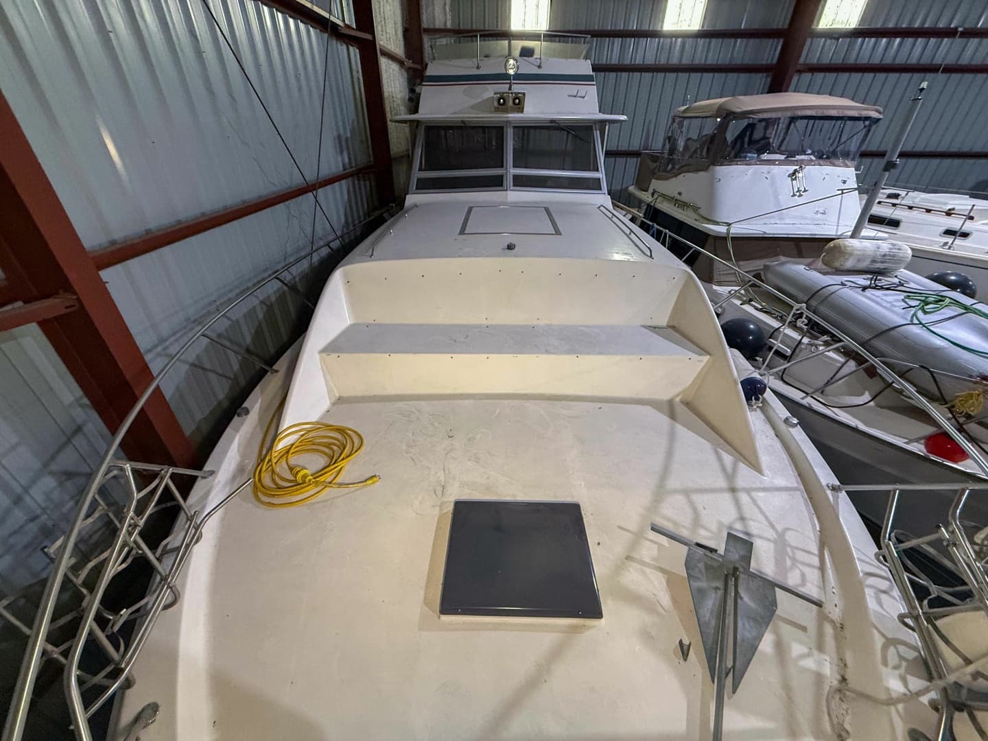 1977 Pacemaker FB Motor Yacht 40