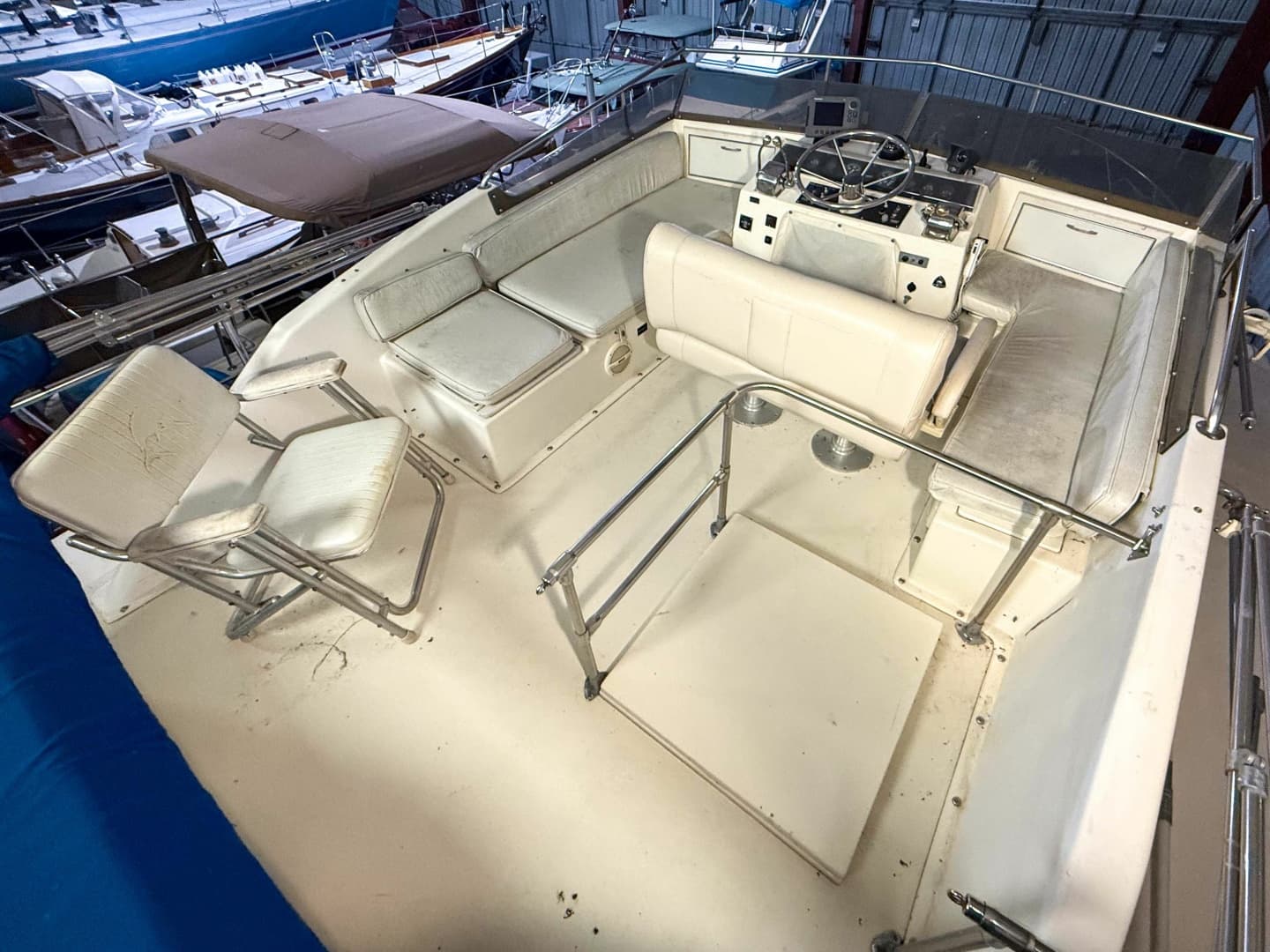 1977 Pacemaker FB Motor Yacht 40