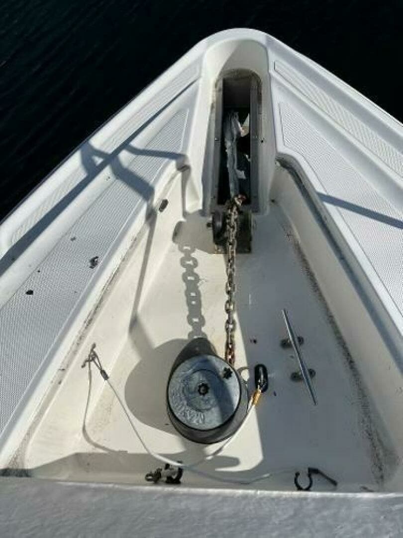 2001 Cruisers Yachts 3470 34
